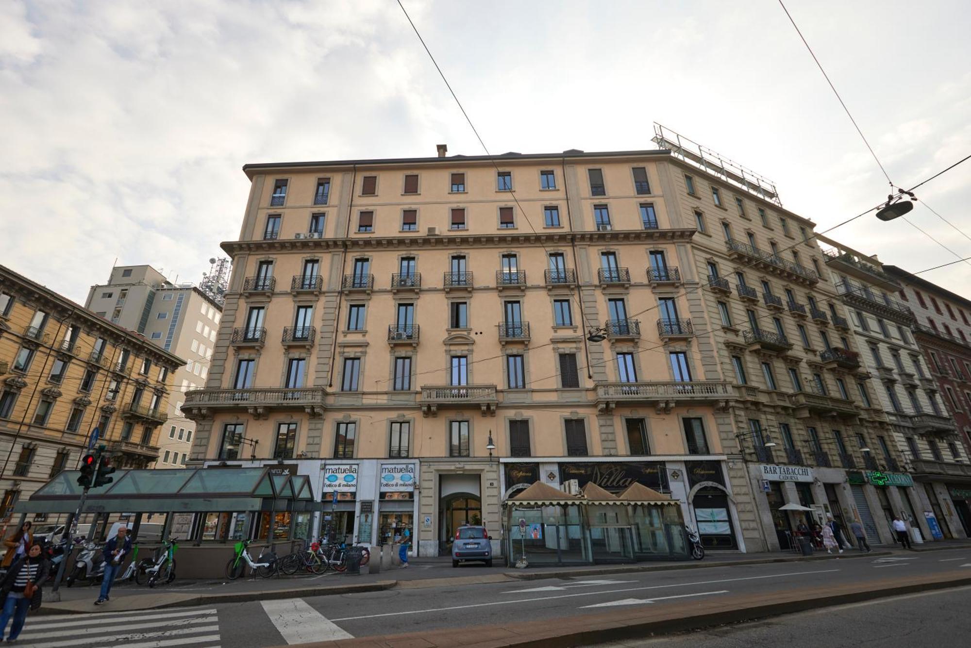Cadorna Cityview Flat - Strategic Position In The Middle Of The Square ميلان المظهر الخارجي الصورة